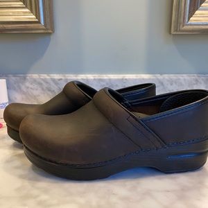 Like new Brown Dansko’s